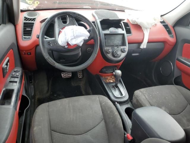 2010 KIA Soul +