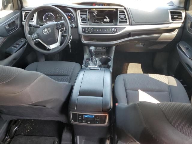 2018 Toyota Highlander LE