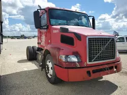 Salvage trucks for sale at Arcadia, FL auction: 2005 Volvo VN VNM