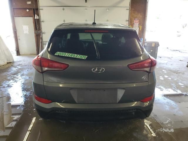 2016 Hyundai Tucson SE