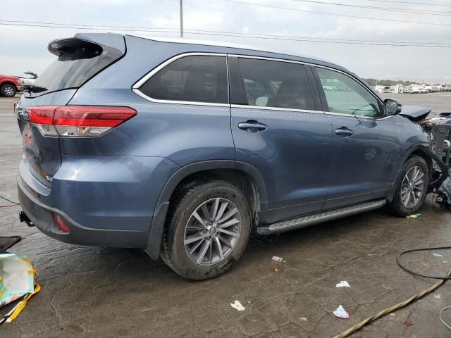 2019 Toyota Highlander SE