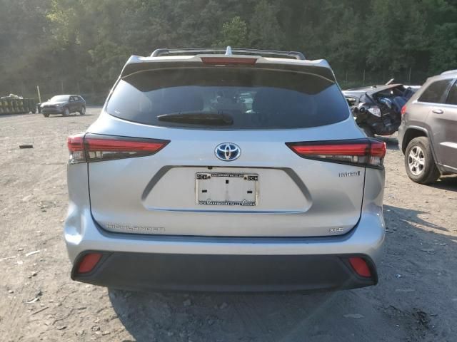 2021 Toyota Highlander Hybrid XLE