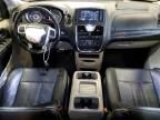 2015 Chrysler Town & Country Touring L