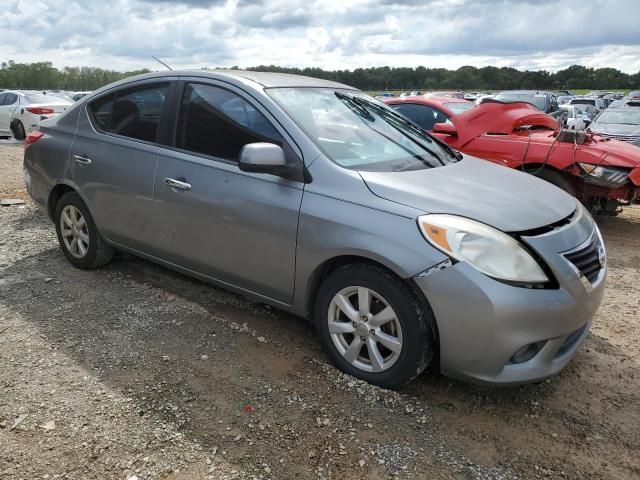 2013 Nissan Versa S