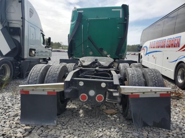 2015 Freightliner Conventional Coronado 132