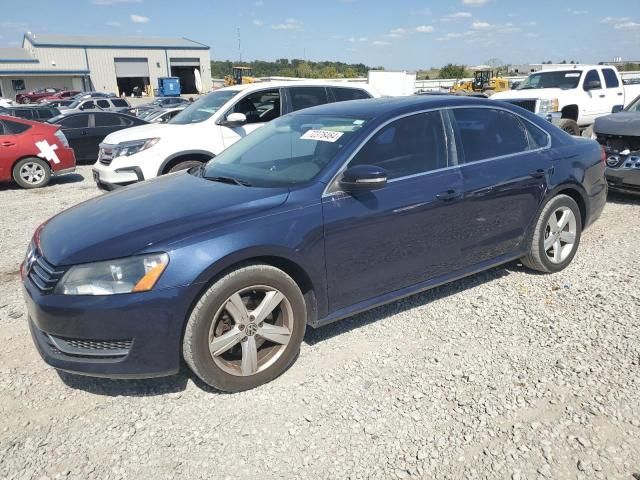 2013 Volkswagen Passat SE