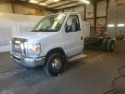 Salvage cars for sale from Copart Chicago: 2018 Ford Econoline E450 Super Duty Cutaway Van