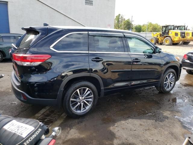 2018 Toyota Highlander SE