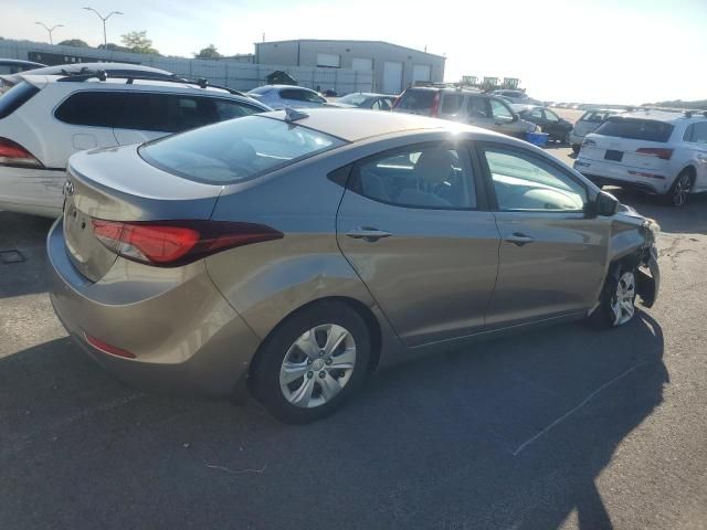 2016 Hyundai Elantra SE