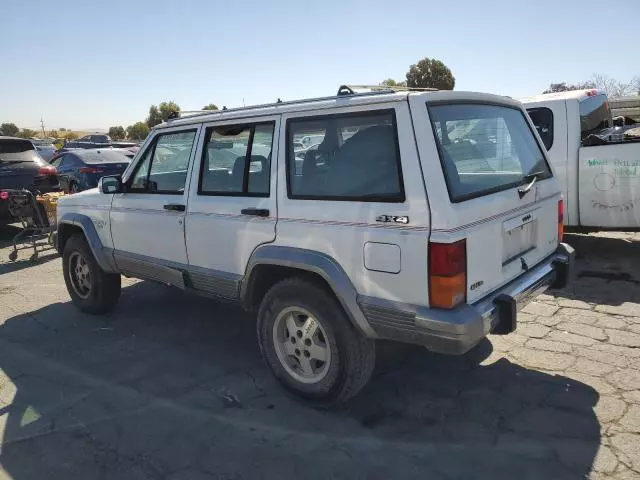 1990 American Motors 1990 Jeep Cherokee Laredo