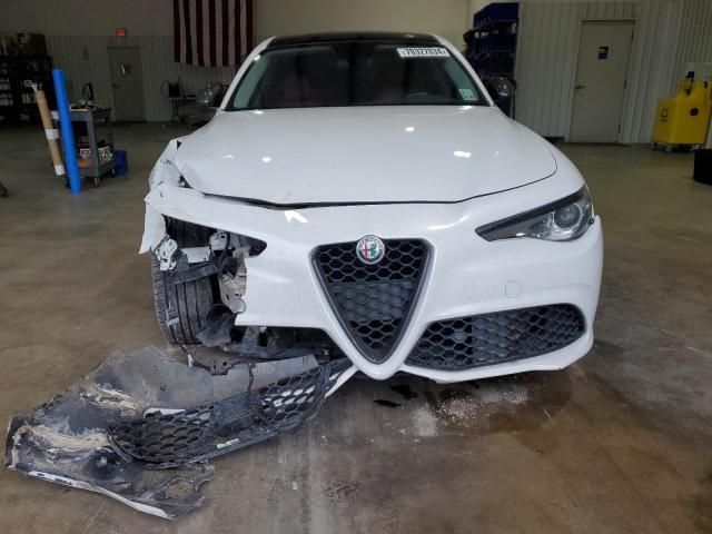 2017 Alfa Romeo Giulia TI Q4