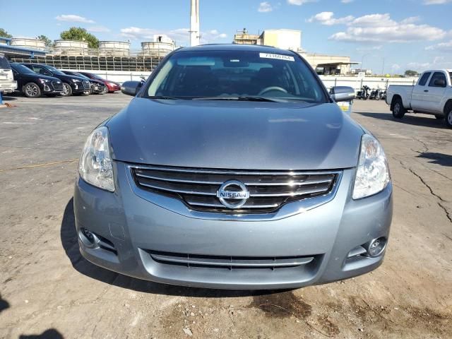 2010 Nissan Altima Base