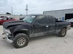 Salvage cars for sale at Jacksonville, FL auction: 1998 Chevrolet GMT-400 K1500