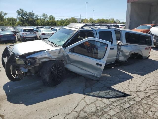 2002 Nissan Frontier Crew Cab XE