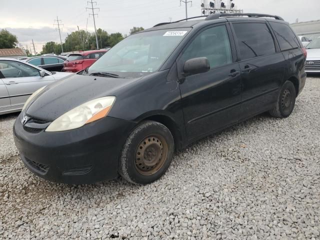 2010 Toyota Sienna CE