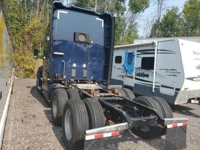 2016 Kenworth Construction T680