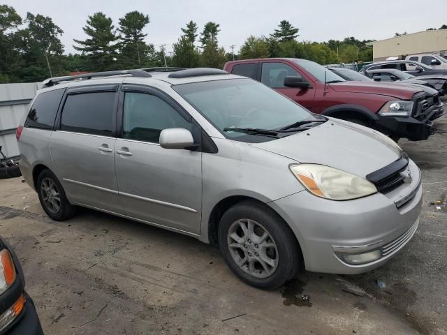 2004 Toyota Sienna XLE