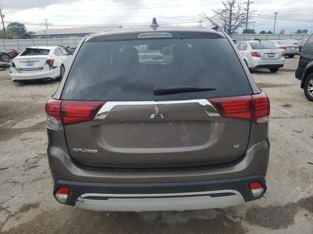 2020 Mitsubishi Outlander SE