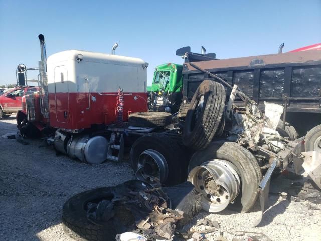 2012 Peterbilt 388