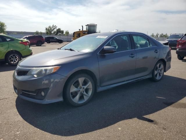 2013 Toyota Camry SE