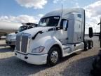 2019 Kenworth Construction T680