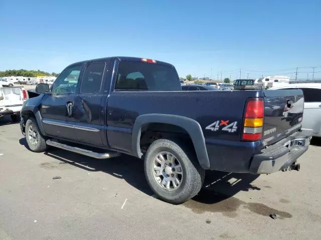 2005 GMC New Sierra K1500