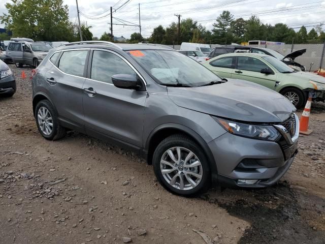 2022 Nissan Rogue Sport SV