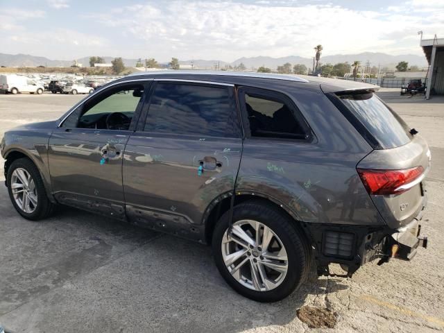 2021 Audi Q7 Premium