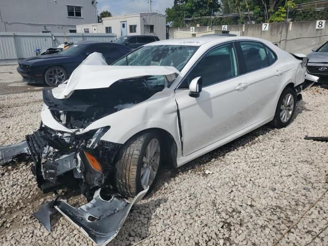 2022 Toyota Camry LE