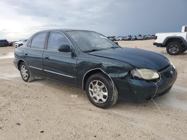 2000 Hyundai Elantra GLS