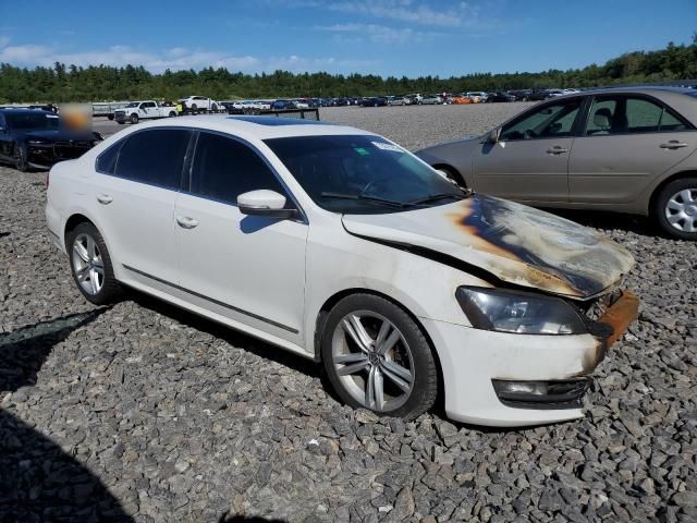 2013 Volkswagen Passat SEL