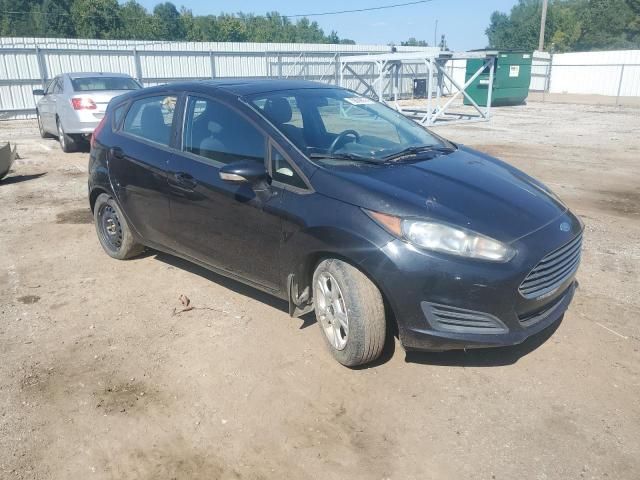 2015 Ford Fiesta SE