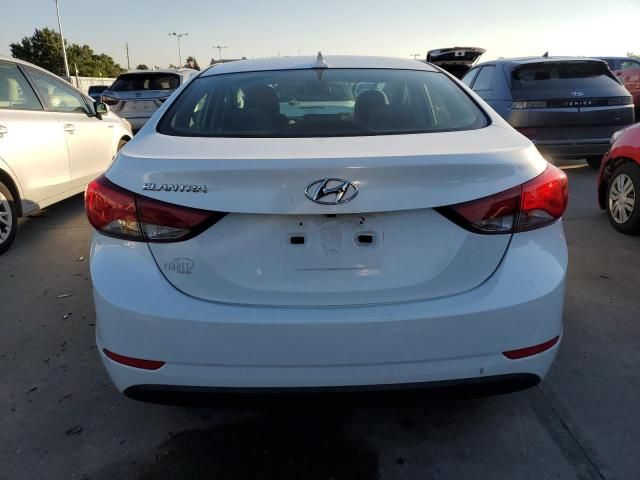 2015 Hyundai Elantra SE