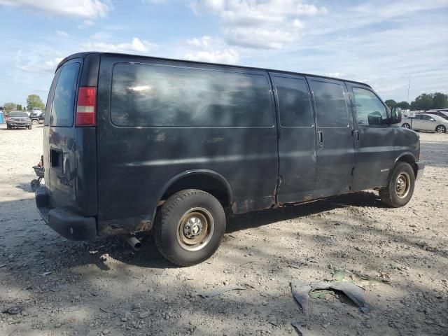 2003 Chevrolet Express G2500