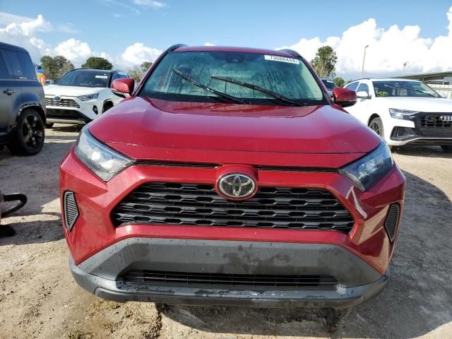 2020 Toyota Rav4 LE