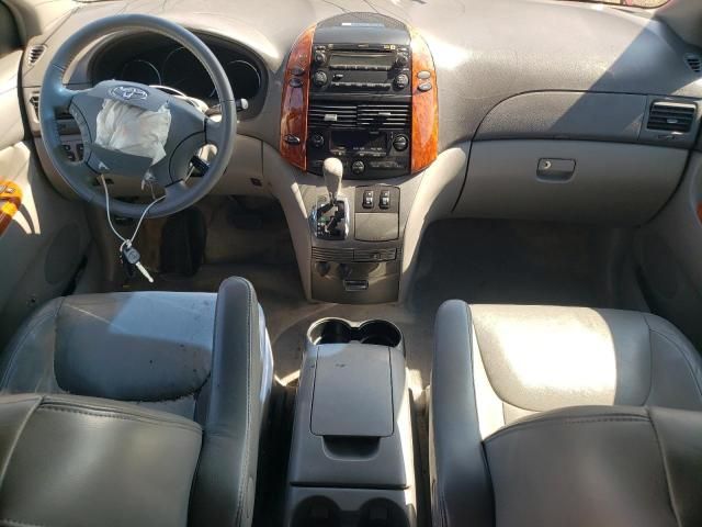 2006 Toyota Sienna XLE