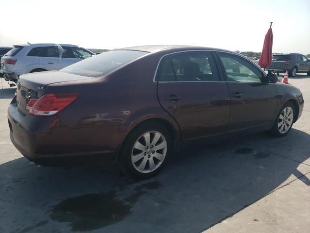 2005 Toyota Avalon XL