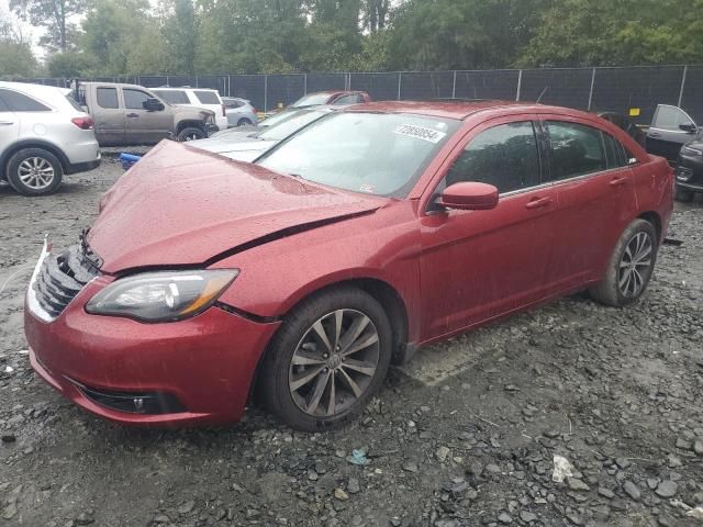 2013 Chrysler 200 Limited