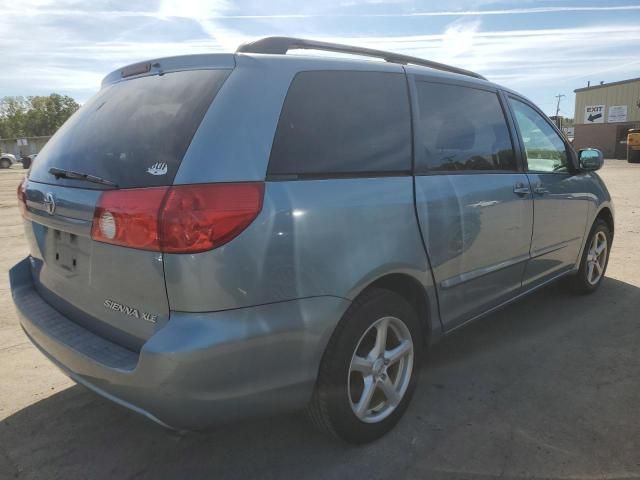 2006 Toyota Sienna XLE