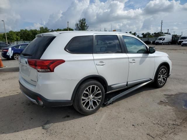 2016 Mitsubishi Outlander ES