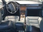 1990 Mercedes-Benz 300 E