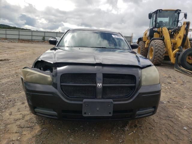 2007 Dodge Magnum SE