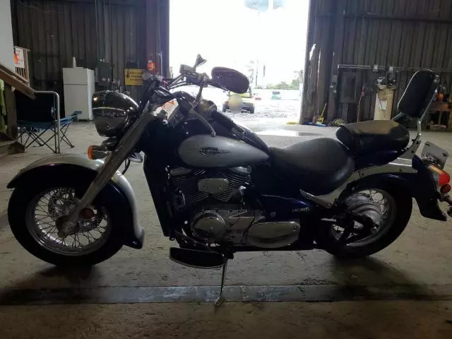 2008 Suzuki VL800