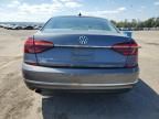 2017 Volkswagen Passat SEL Premium