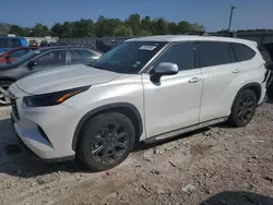 Salvage cars for sale at Lawrenceburg, KY auction: 2022 Toyota Highlander L