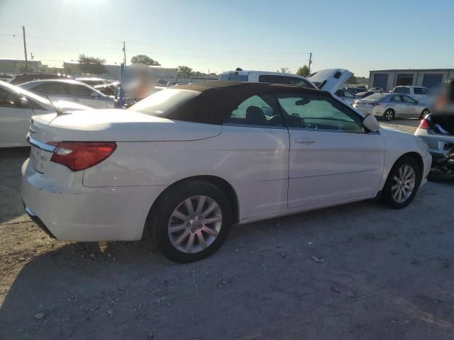 2013 Chrysler 200 Touring