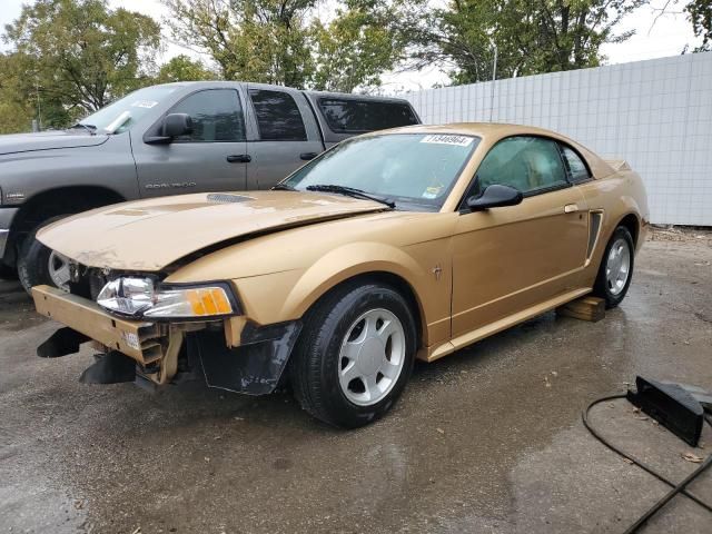 2000 Ford Mustang