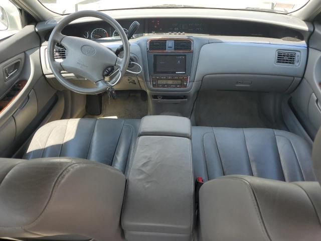 2001 Toyota Avalon XL