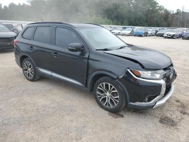 2016 Mitsubishi Outlander SE