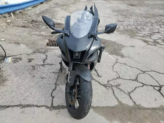 2024 Yamaha YZFR7